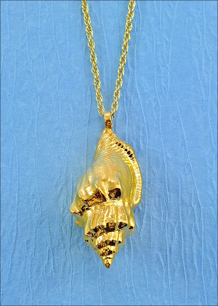 Real sale shell pendant